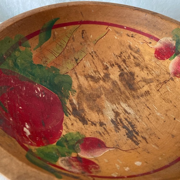 Primitive Wood Dough Bowl Footed Hand Painted  1940's Red Radishes on Inside - Picture 6 of 16
